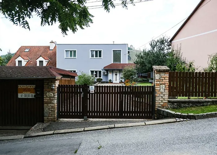 Livi * Микулов